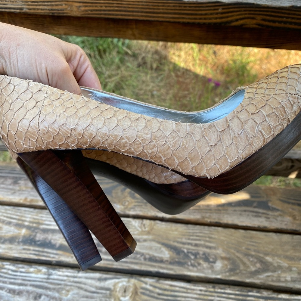Calvin Klein Beige Snake Heels - Picture 8 of 10